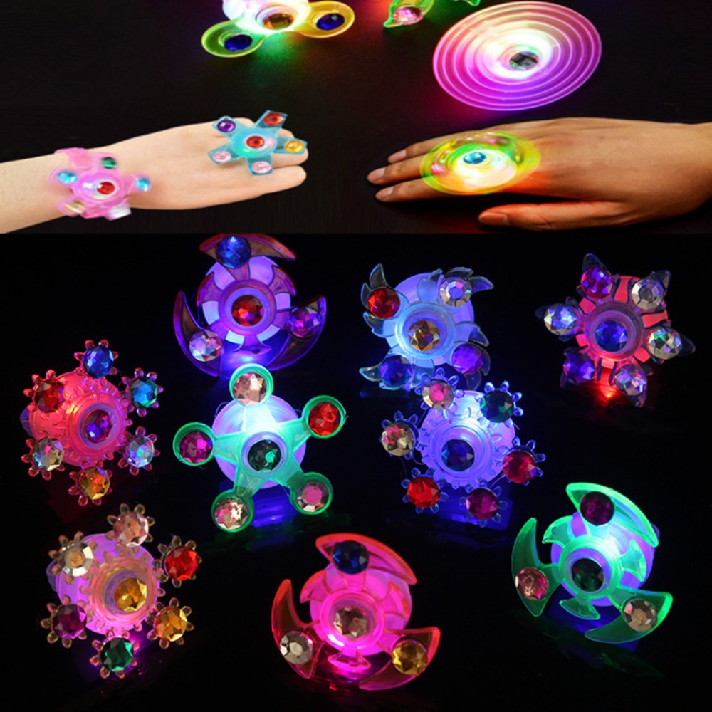 Diy Halloween Electronics - 子供のための明るい回転トップリング,誕生日パーティー,ハロウィーン,仮面舞踏会,クリスマス,カーニバル,ギフト装飾,10-30個