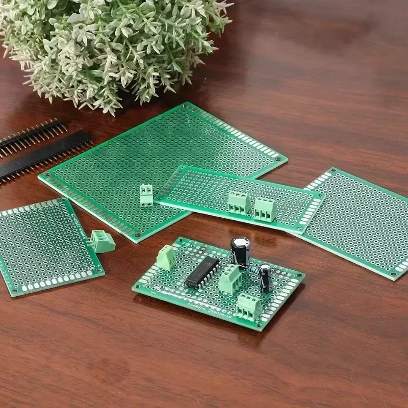 ユニバーサル PCB 回路プロトボード両面ブレッドボード 2 - Pcb Etching Kit のレビューと価格